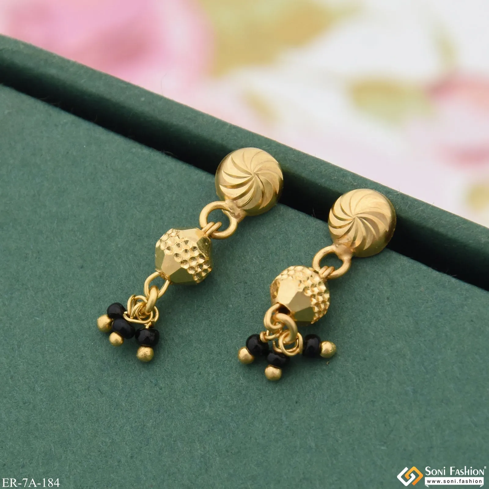 1 Gram Gold Plated Brilliant Design New Style Earrings for Ladies - Style A184