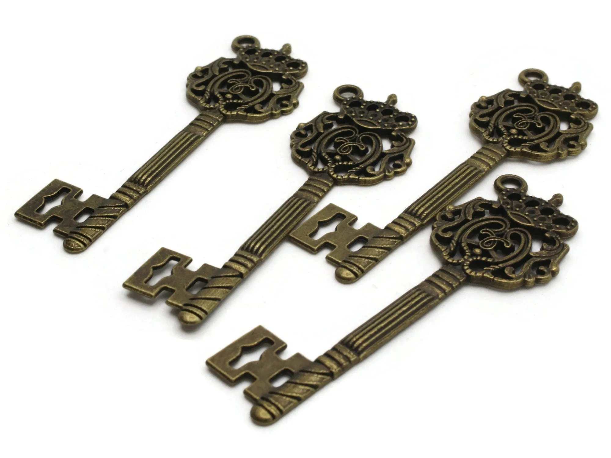 4 70mm Antique Bronze Angled Ring Crown Metal Skeleton Key Charms