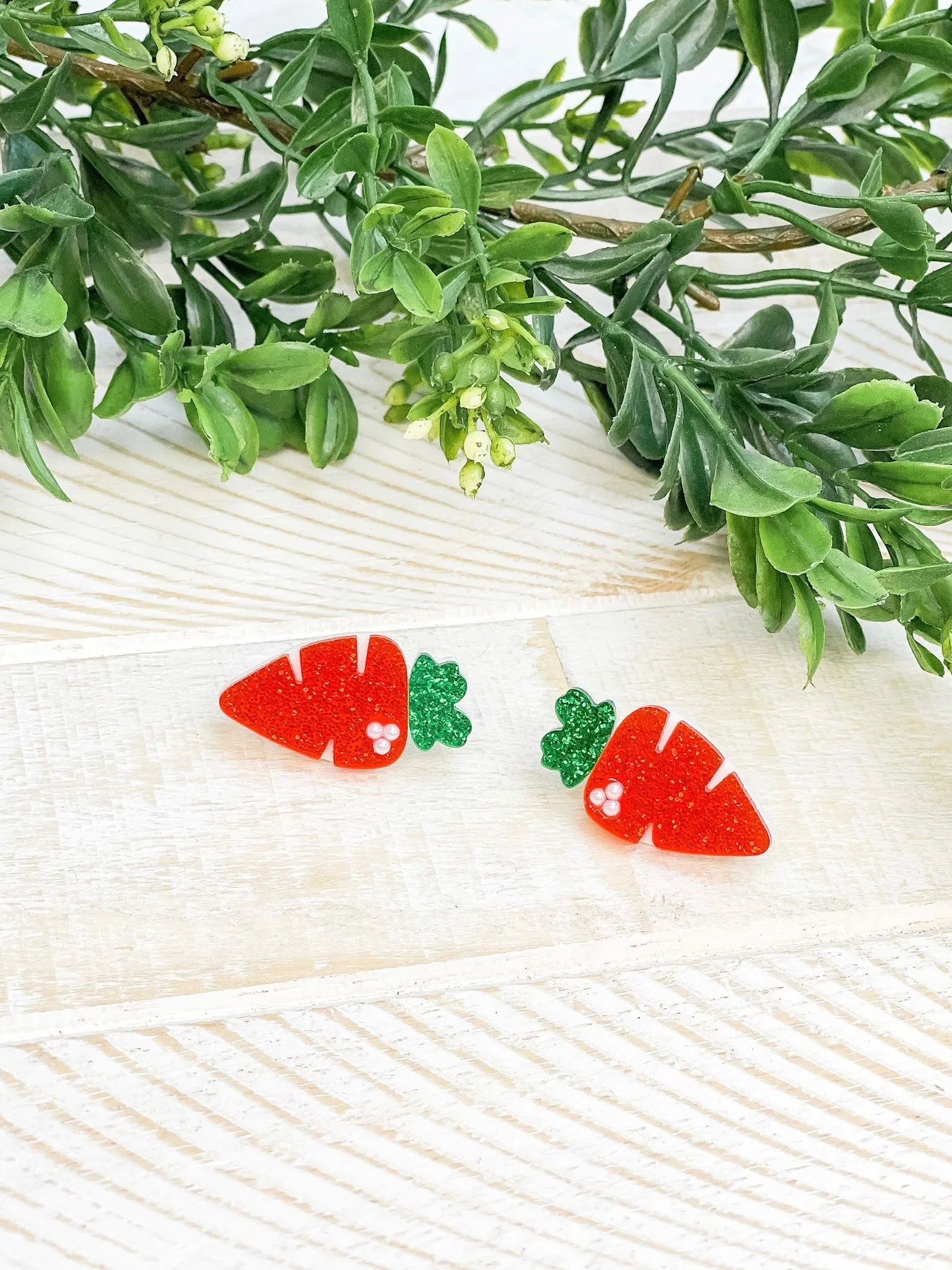 Acrylic Glitter Carrot Stud Earrings