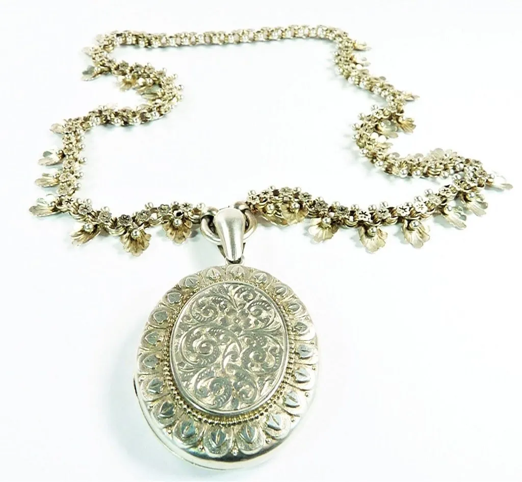 Cased Fully Hallmarked Victorian Sterling Silver Locket With Original 18 Inch Collar Necklace 1866