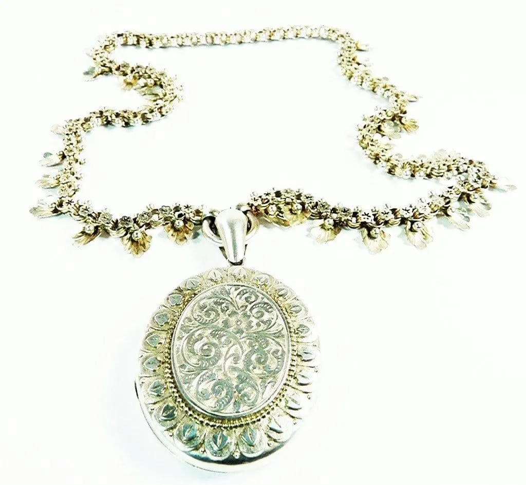 Cased Fully Hallmarked Victorian Sterling Silver Locket With Original 18 Inch Collar Necklace 1866