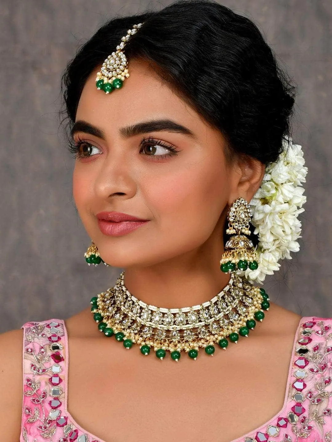 Delicate Kundan Choker Necklace