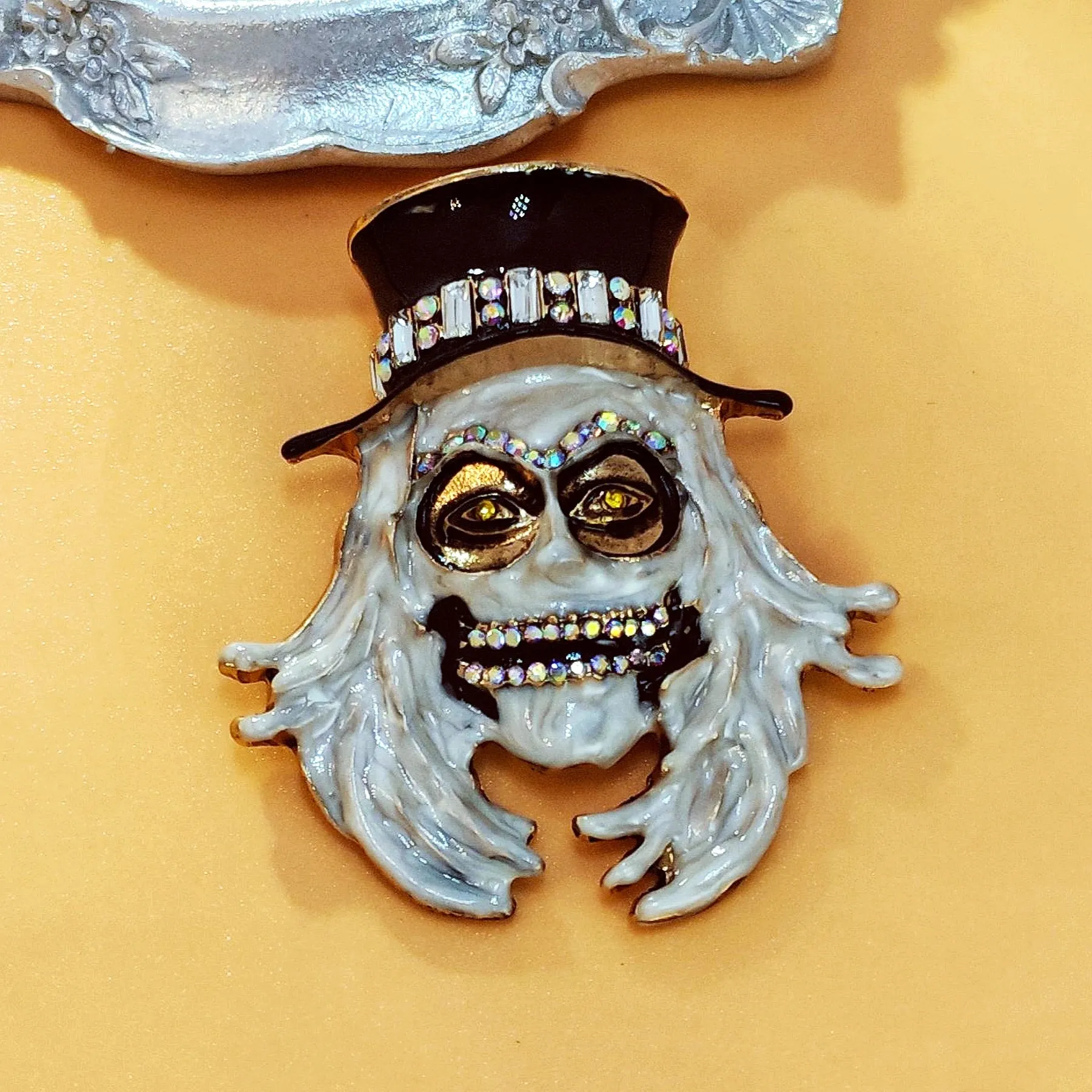 Gothic White Enamel Grim Grinning Ghost Brooch with Hat Scary Jewelry