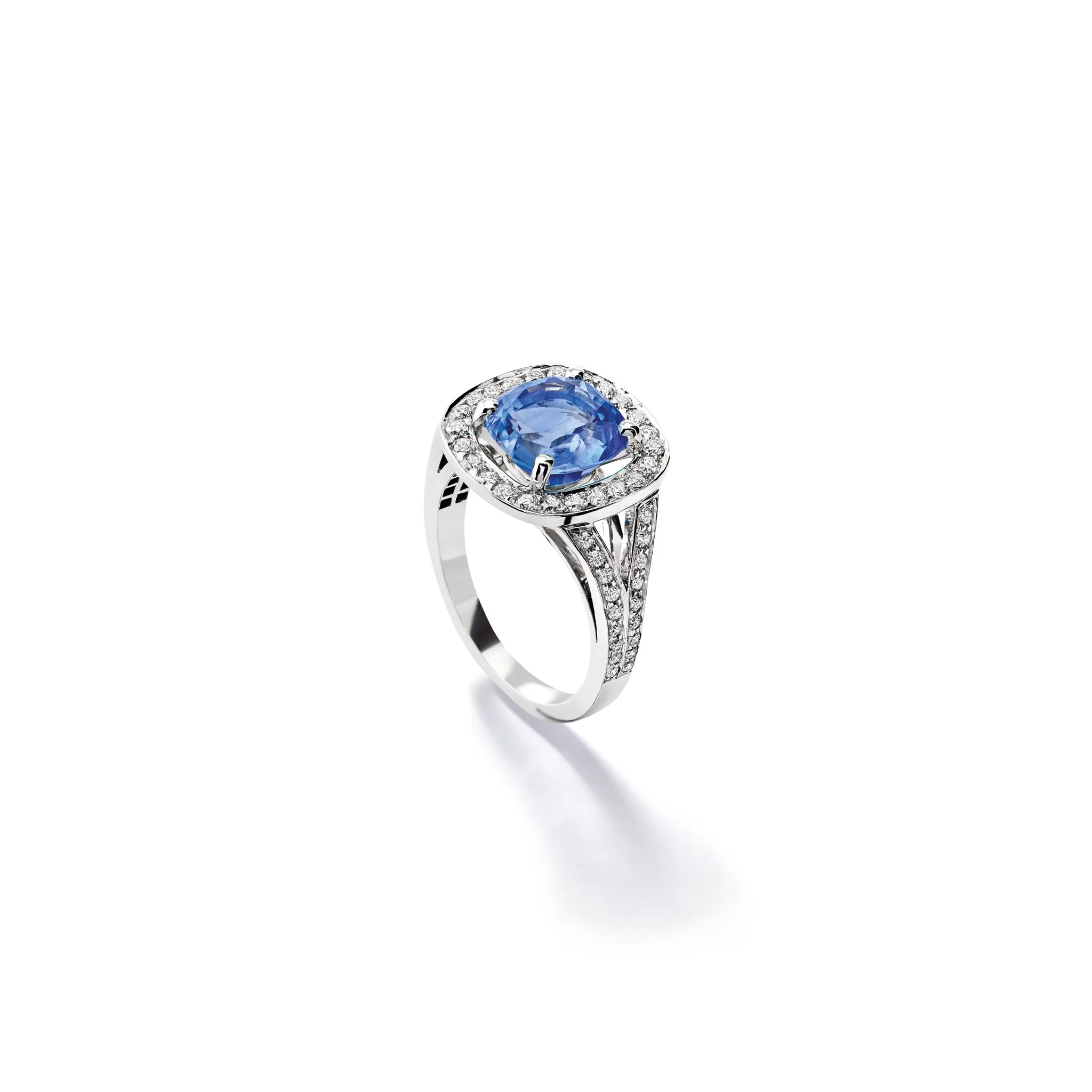 Iola Ring 18ct White Gold - Tanzanite & Diamond