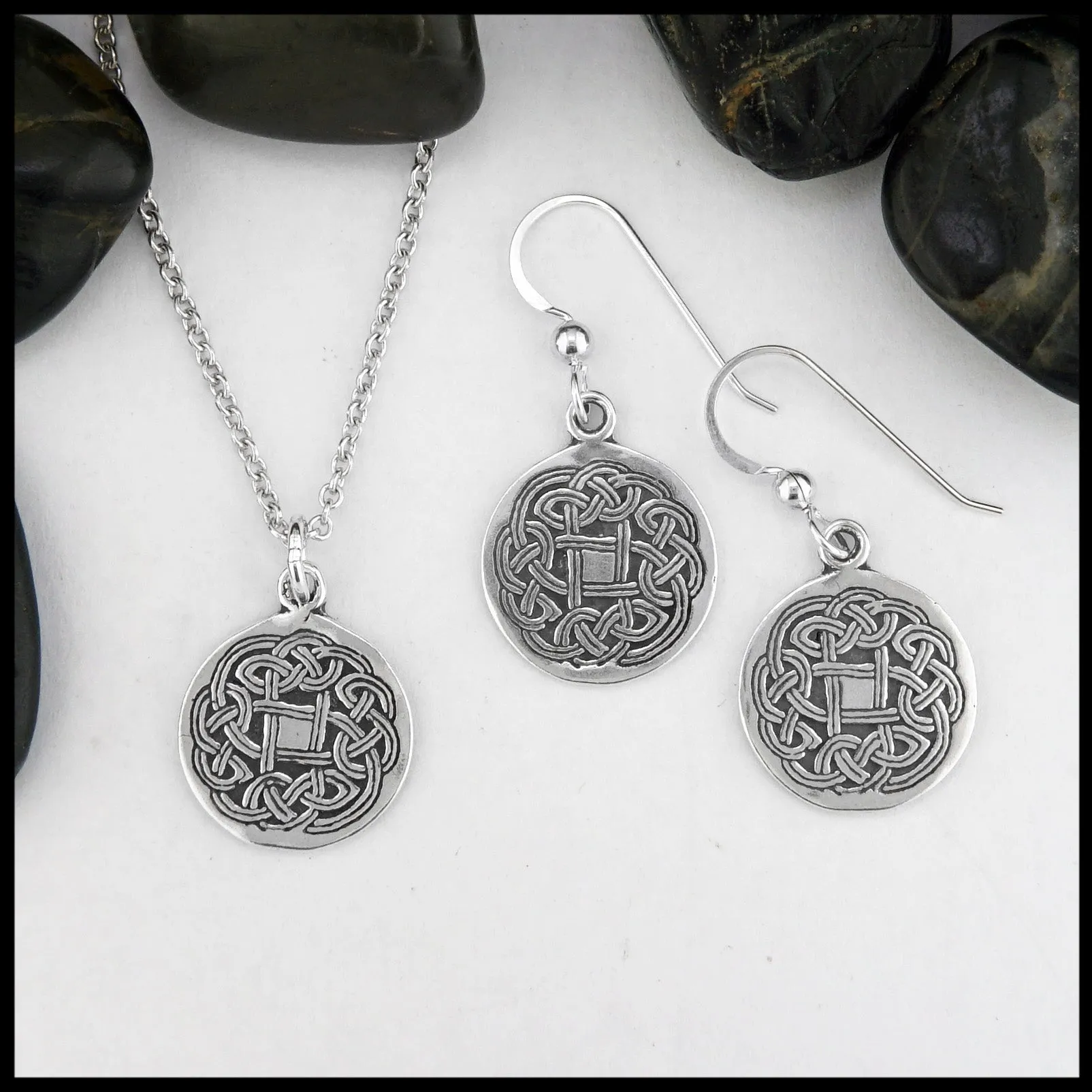 Ornate Circular Knot Pendant and Earring Set