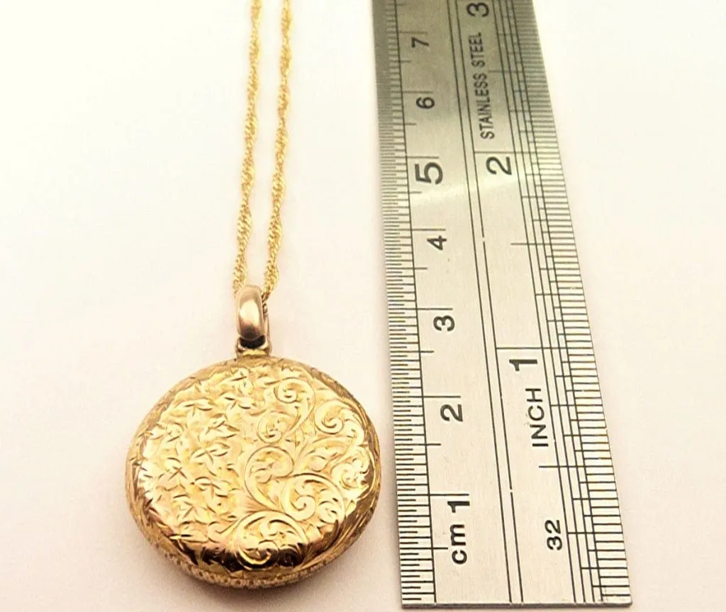 Ornate Deep Bodied Edwardian Date Fully Hallmarked 9 Carat Gold Locket 4.7 Grams B. H. Joseph & Co 1904 With 18 Inch Necklace