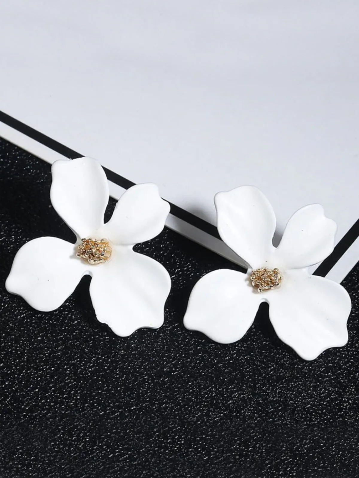 Pretty Petals Flower Earrings