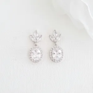 Small Bridesmaids Earrings in Silver- Emily