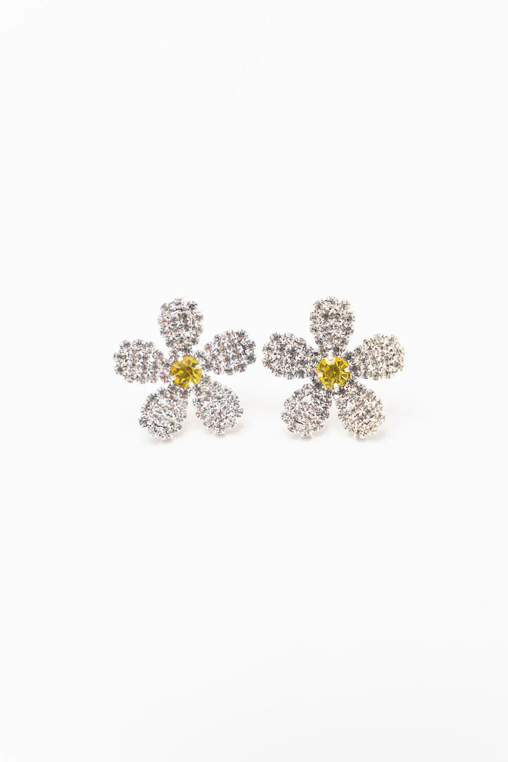 Stunning Flower Stud Earrings