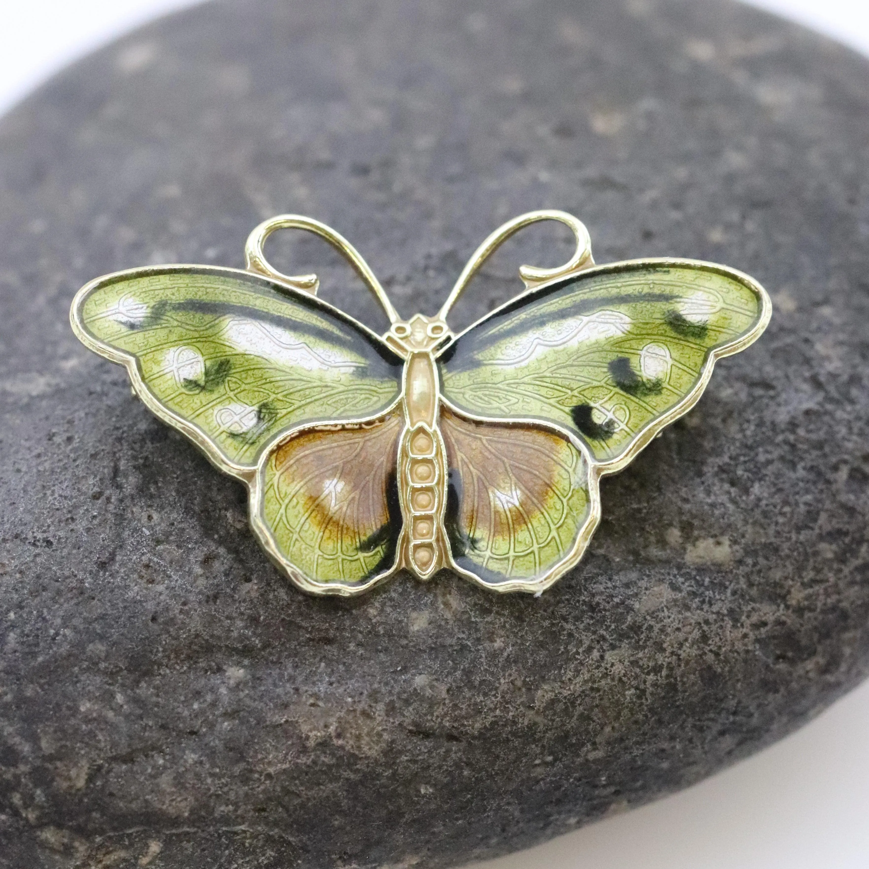 Vintage Hroar Prydz Enamel Jewelry | Petite Green Enamel Butterfly Brooch