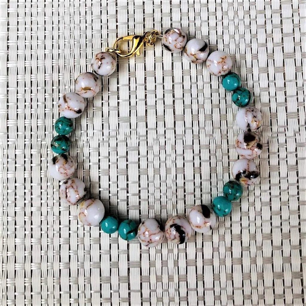 White and Sea Green Mosaic Shell Bracelet